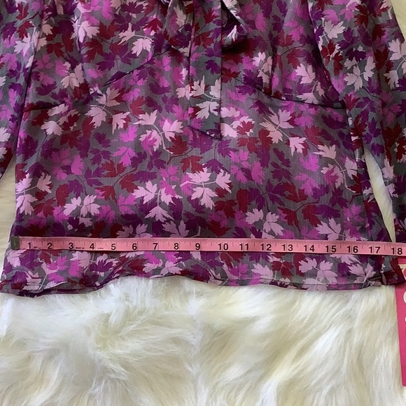 ⭐️HP⭐️LIZ CLAIBORNE Floral Blouse - Picture 11 of 15